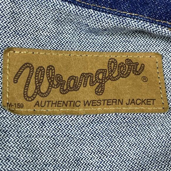 Wrangler Men’s Large Blue Cowboy Cut Denim Trucker Work Jean Jacket Western - Picture 3 of 9